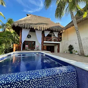 casa-pirata-isla-holbox.quintano-roohotels.com/